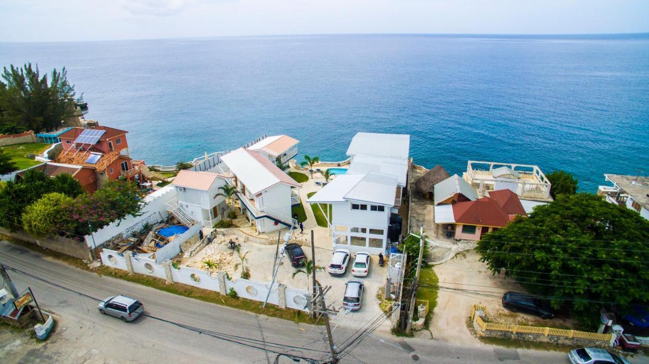 Begona Cliff Hotel Негрил Екстер'єр фото