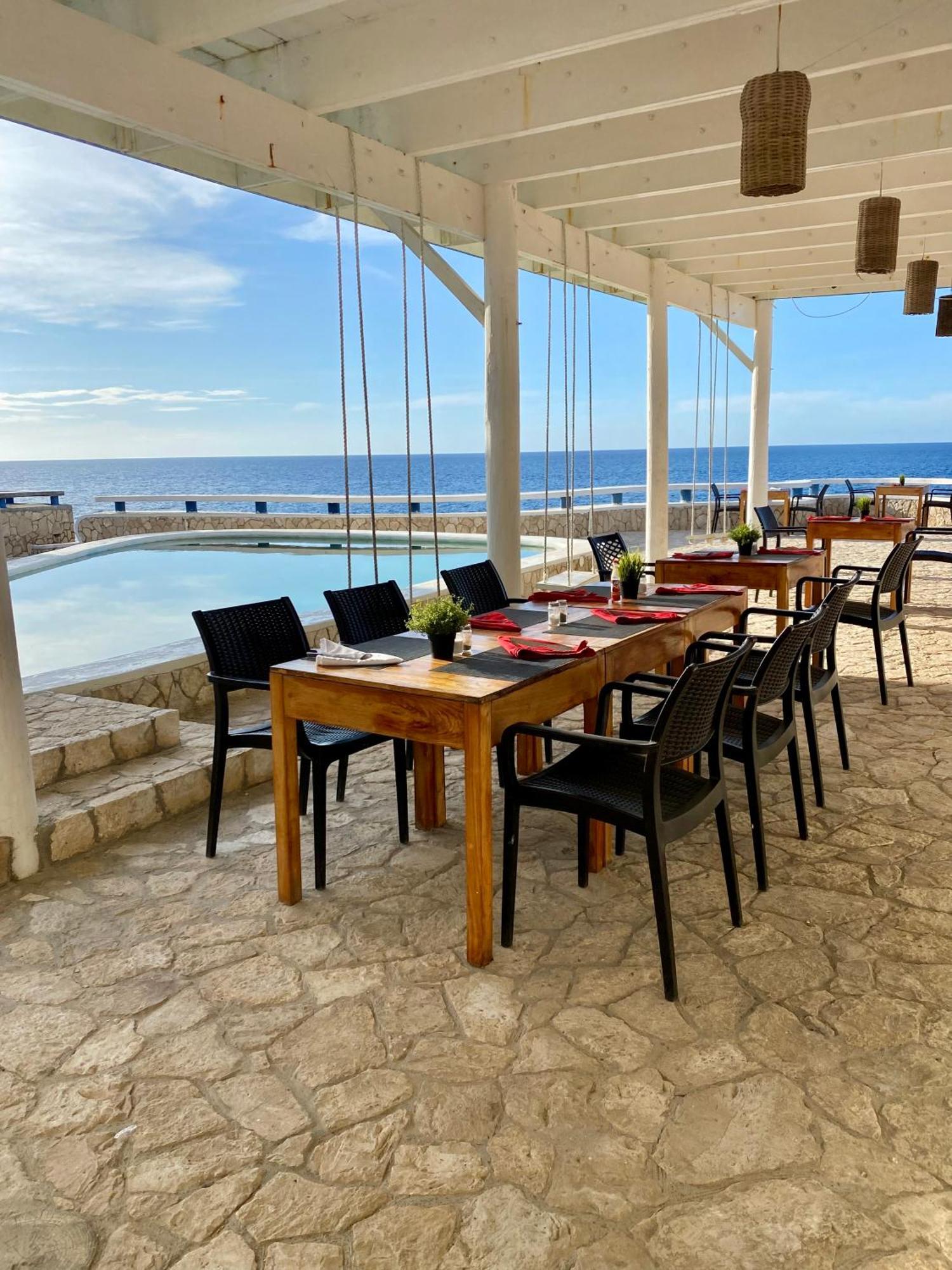 Begona Cliff Hotel Негрил Екстер'єр фото